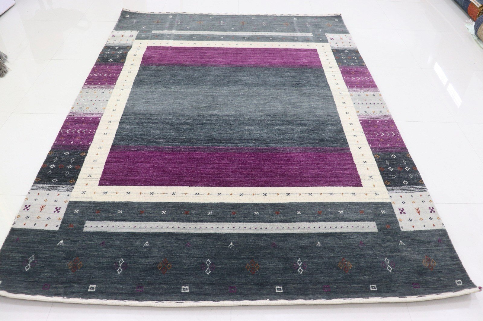 Royal-Twilight-factory